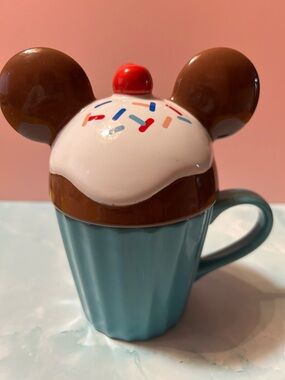 Disney Mickey Mouse Cupcake Covered Mug